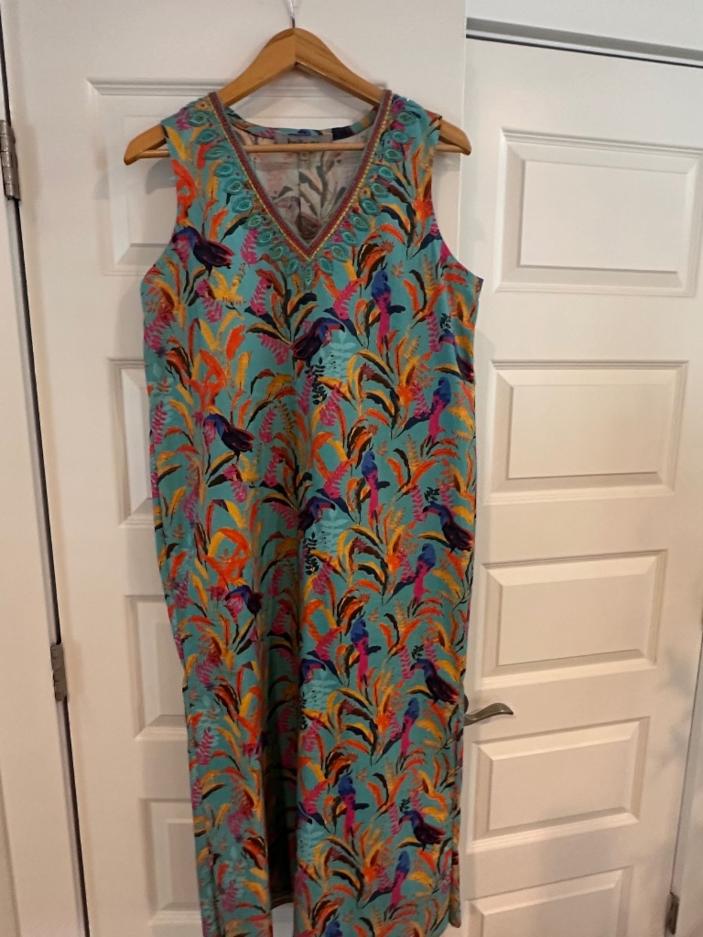 Bella Tu tropical print shift dress